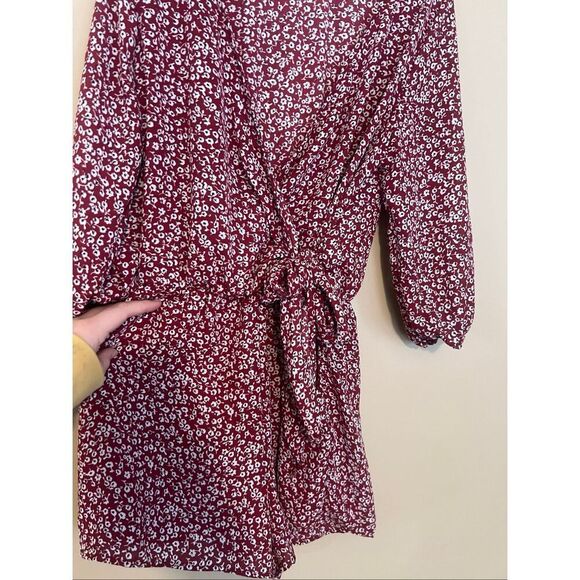 Dee Elle Floral Print Romper Woman’s Size Large One Piece - Picture 3 of 8